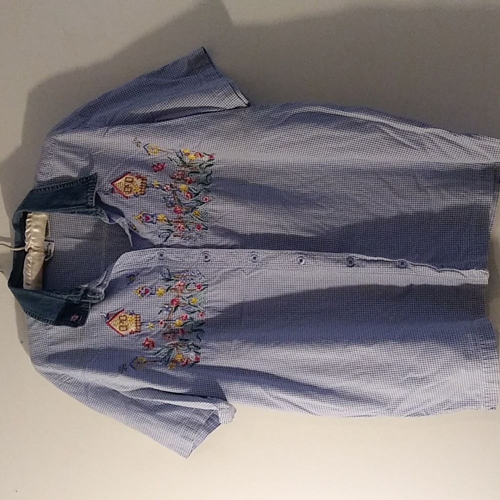 Bobbie Brooks Woman top size 22/24